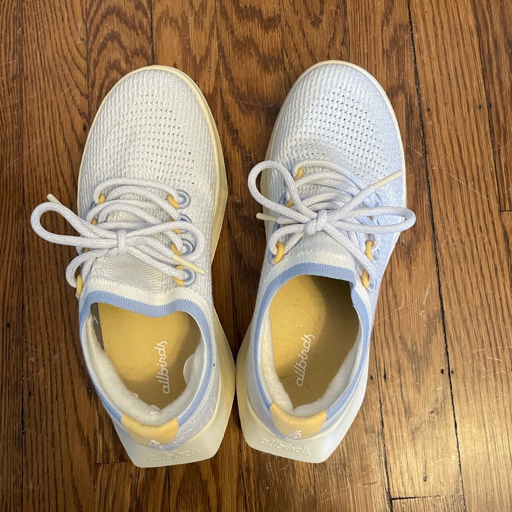 Allbirds women’s Shoes - Light Blue and White